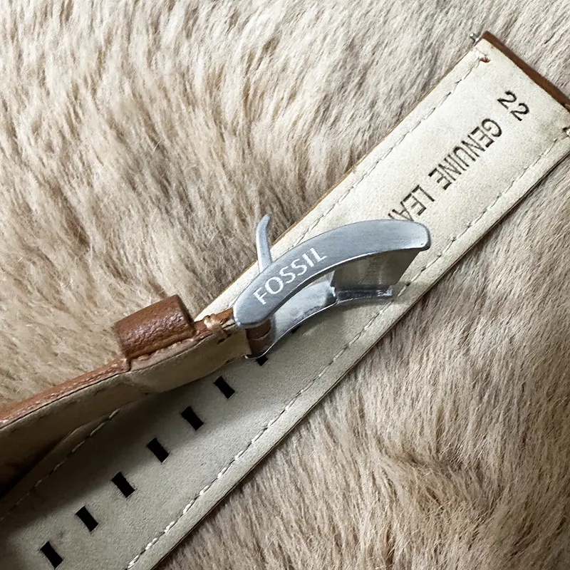 Fossil 22mm Brown Leather Strap – Classic & Elegant Watch Band